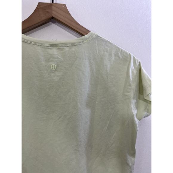 Lululemon Crewneck T-Shirt 8 Workout Pilates Basic Gym Minimalist Stretch Green - Picture 8 of 12